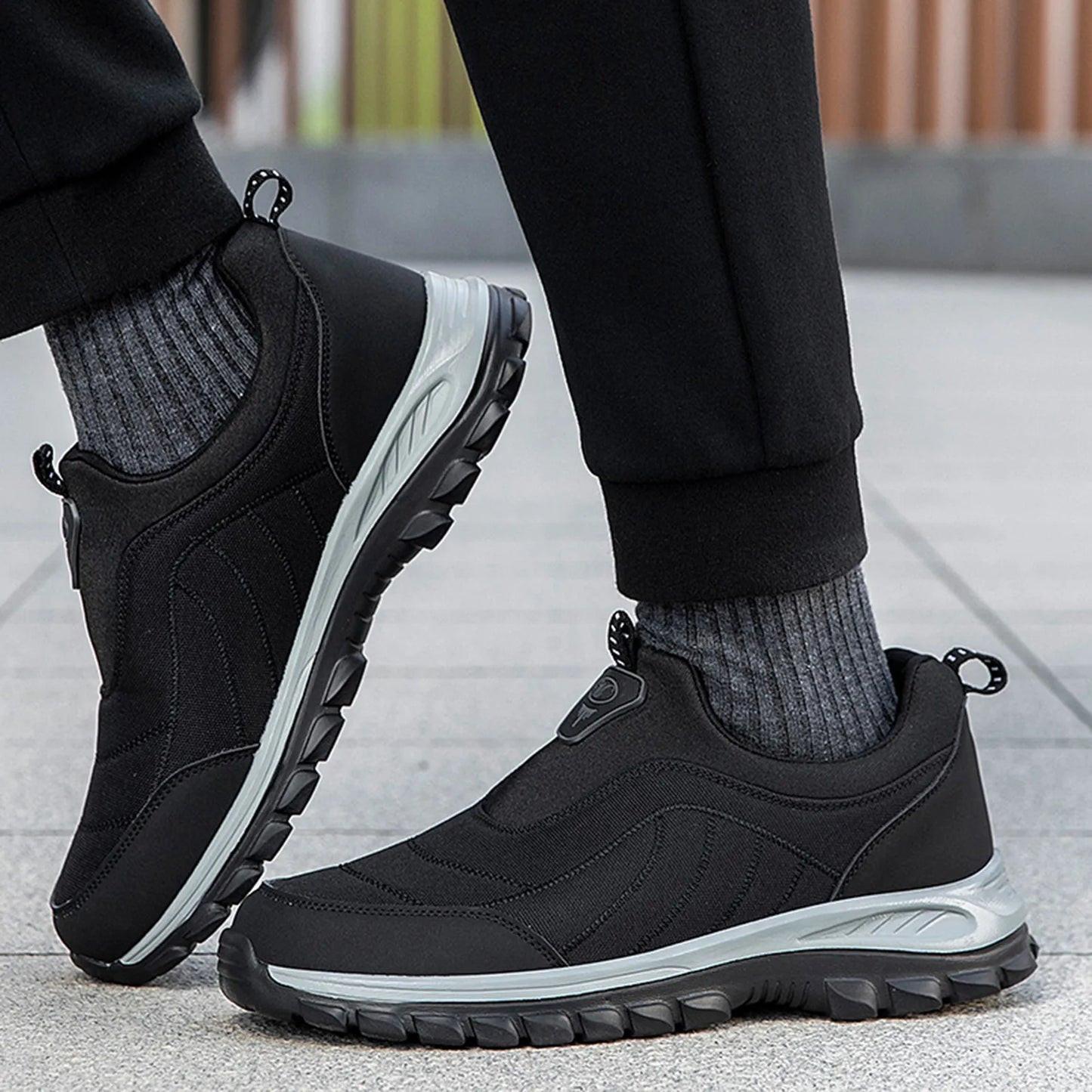 Winter Men Sneakers Warm Fur Men Ankel Boots Plush Men Snow Boots Plus Size Couple Shoes Non-Slip Men Boots Casual Men Shoes