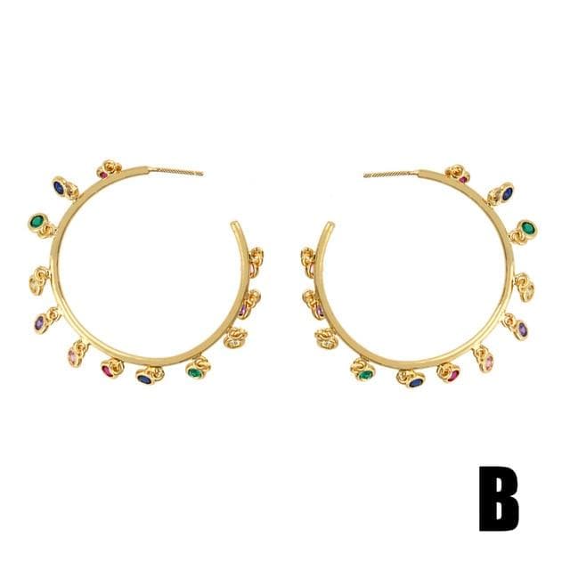FLOLA Gold Filled Rainbow Hoop Earring with Charm Big Earing Hoop Circle Woman Rainbow Jewelry Orecchino Donna Arcobaleno ersq99