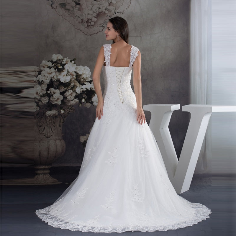 New Elegant Appliques Beaded Bride Wedding Gown