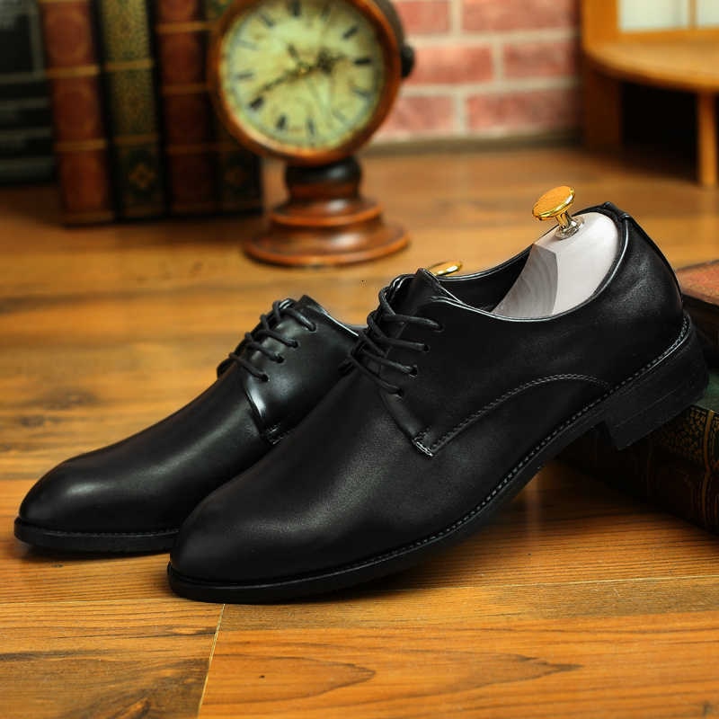 High Quality Genuine Leather Men Dress Shoes Comfortable Casual Formal Business Wedding Dress Shoes