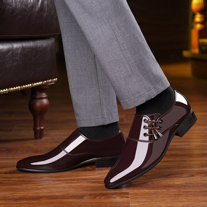 luxury Brand Men Classic Pointed Toe Dress Shoes Men's Slip-on Patent Leather Black Wedding Shoes Mens Oxford Formal Shoes