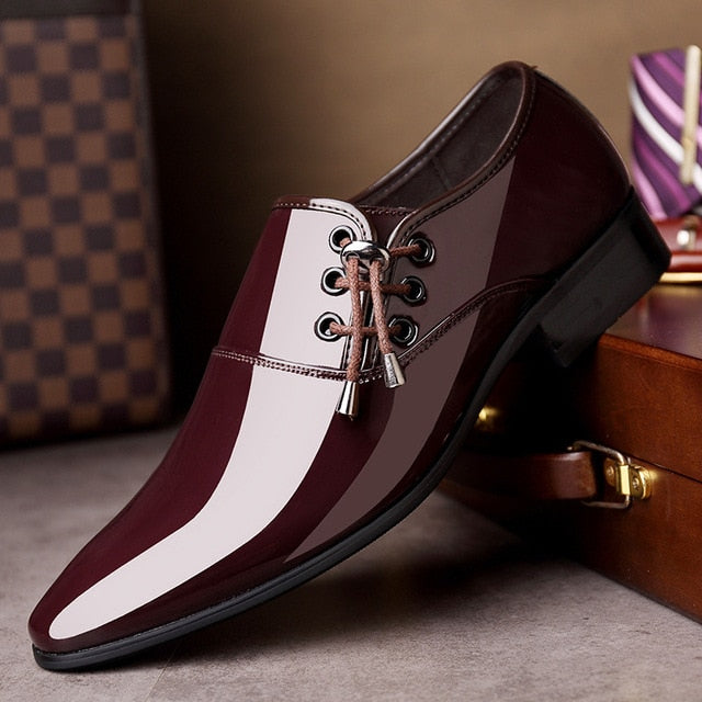 luxury Brand Men Classic Pointed Toe Dress Shoes Men's Slip-on Patent Leather Black Wedding Shoes Mens Oxford Formal Shoes