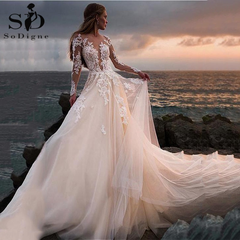 Country Boho Wedding Dress Illusion Long Sleeves Backless Lace Ball Gown Wedding Gowns Boho Bridal Dress Robe De Mariage