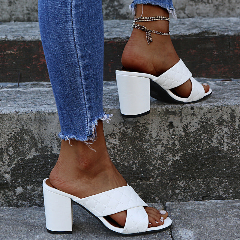 Women Sandals Summer Fashion Slippers Lightweight Casual Sandals New Cross Check Plaid Shallow Heel