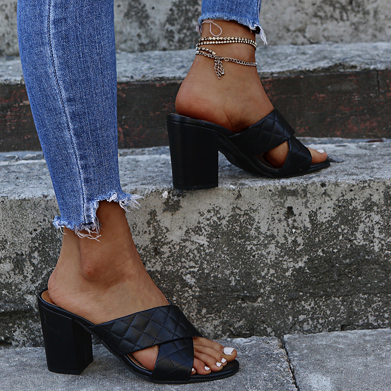 Women Sandals Summer Fashion Slippers Lightweight Casual Sandals New Cross Check Plaid Shallow Heel