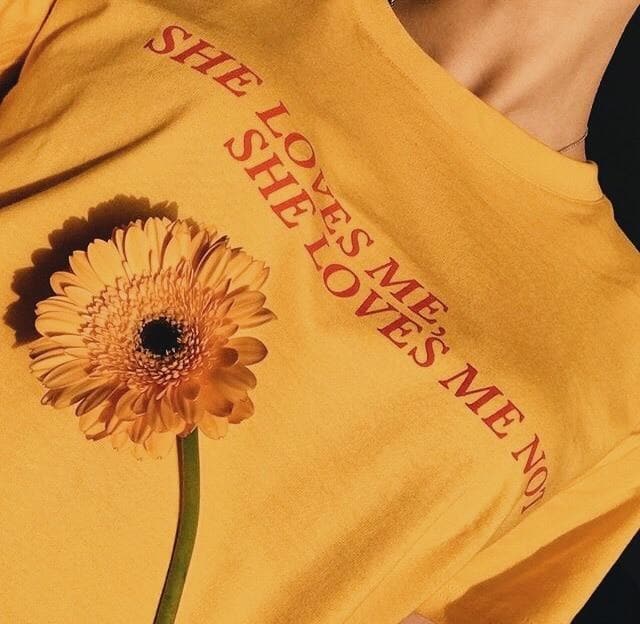 Hillbilly New Gold Yellow Women's Fashion T-shirts Letter She Lover Me She Lover Me Not Gay T shirts Sweet Cute Loose Girl Tops