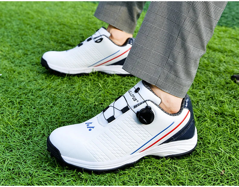 High Quality Top Fashion New Spikeless Golf Shoes Men Professional Golf Sneakers for Men Golfers Sport Shoes Luxury Walking Sneakers