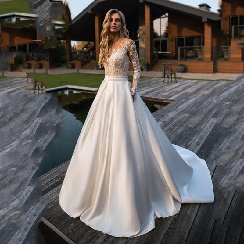 LORIE Wedding Dress Long Sleeves Beach Bride Dress Appliques Lace  Sexy See Through Back White Ivory Wedding Gown