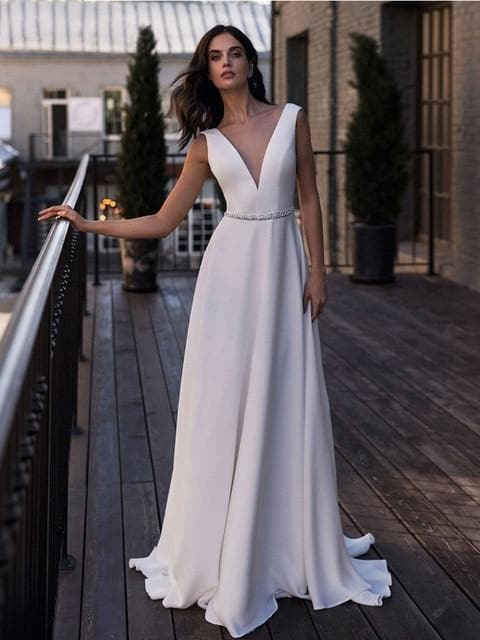 Lorie Beach Wedding Dress A-Line Wedding Gown White Ivory Custom made Boho Wedding Gown Backless Simple V-Neck Bridal Dresses