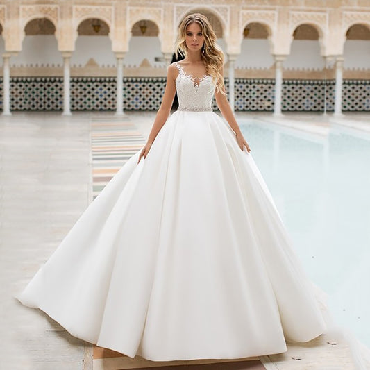 Elegant A Line Wedding Dress Lace Appliques Illusion Satin Bridal Dress bohemian Wedding gowns Floor Length