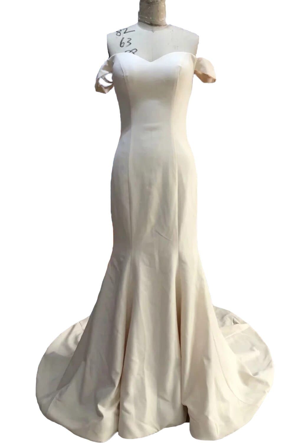 Simple Mermaid Bridesmaid Dresses Off Shoulder Sweep Train Garden Country Wedding Guest Gowns Maid of Honor Dress