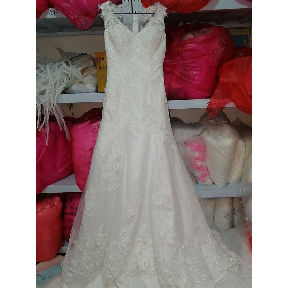 Beautiful & Elegant White Lace Mermaid Wedding Dress Train Plus Size Customized Wedding Gown Bride Dress