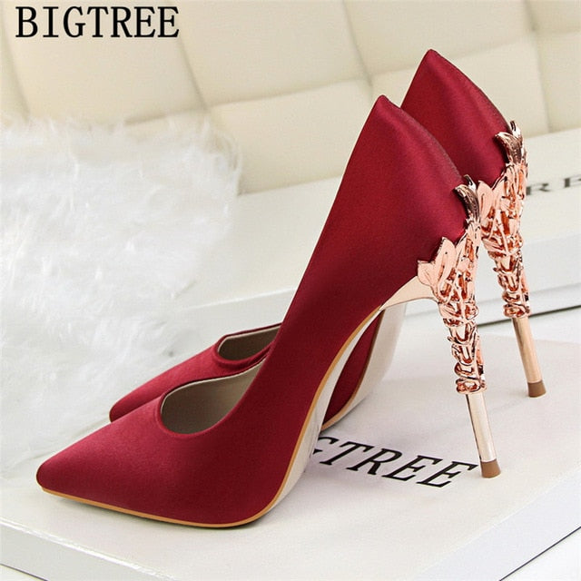 US$30.39-Elegant Red Velvet Pearls Pumps Woman Pointed Toe Thin High Heels  Party Wedding Shoes Women Spring Zapatos Ladywomens-Description