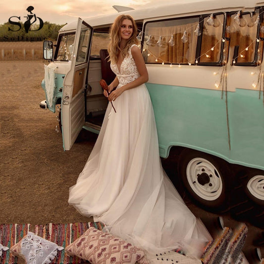Beautiful Wedding Dresses V Neck A Line Lace Appliques Beach vintage Bridal Gowns Custom Bohemian Wedding Dress