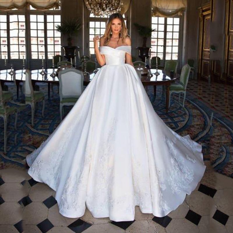 Satin Ball Gown 2021 Simple Off The Shoulder Boho Lace Bridal Dress Princess Wedding Gowns