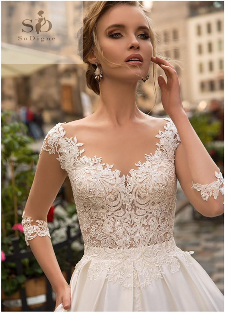 Very Pretty Wedding dress Long Sleeve Boho Bride Dresses For Women A Line Ivory Lace Appliques Satin Wedding Gown