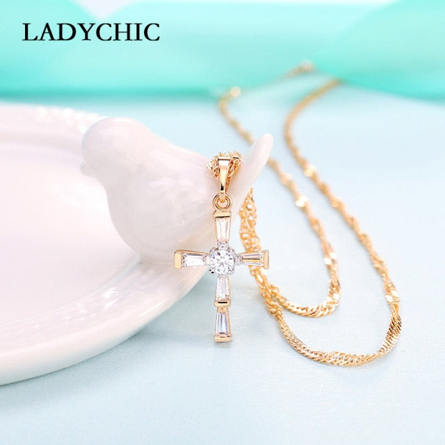 Elegance Gold Color Cross Pendant Necklaces for Women Men Trendy Classic Christian Jesus Crystal Necklace Jewelry Gift