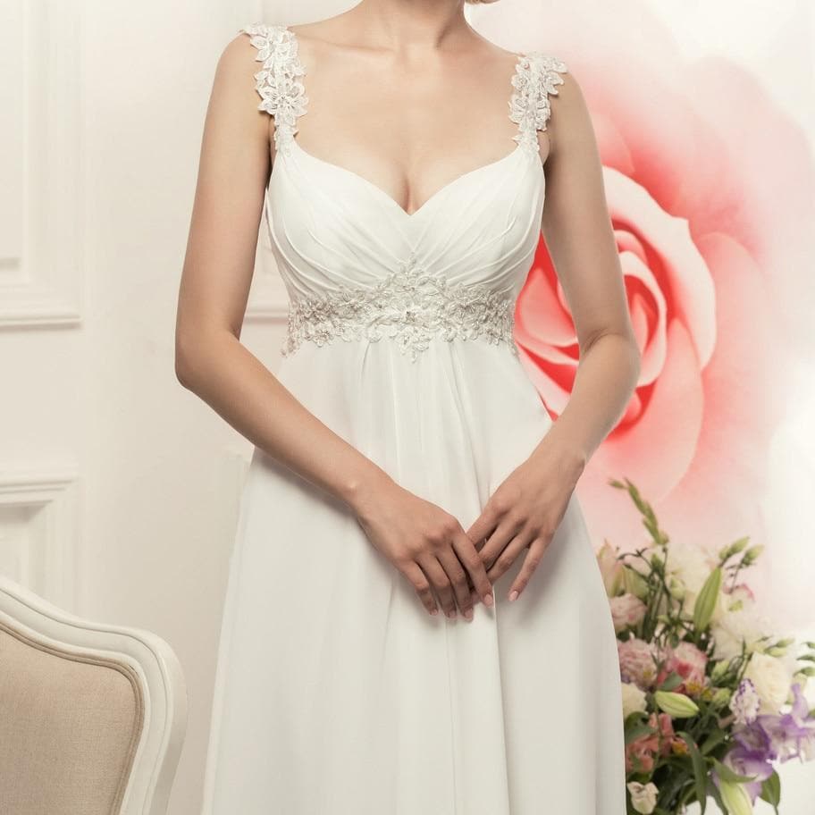 Simple Spaghetti Straps Chiffon Wedding Dresses Elegant Bohemian Empire Bridal Gown White/Ivory Vestido de Novia